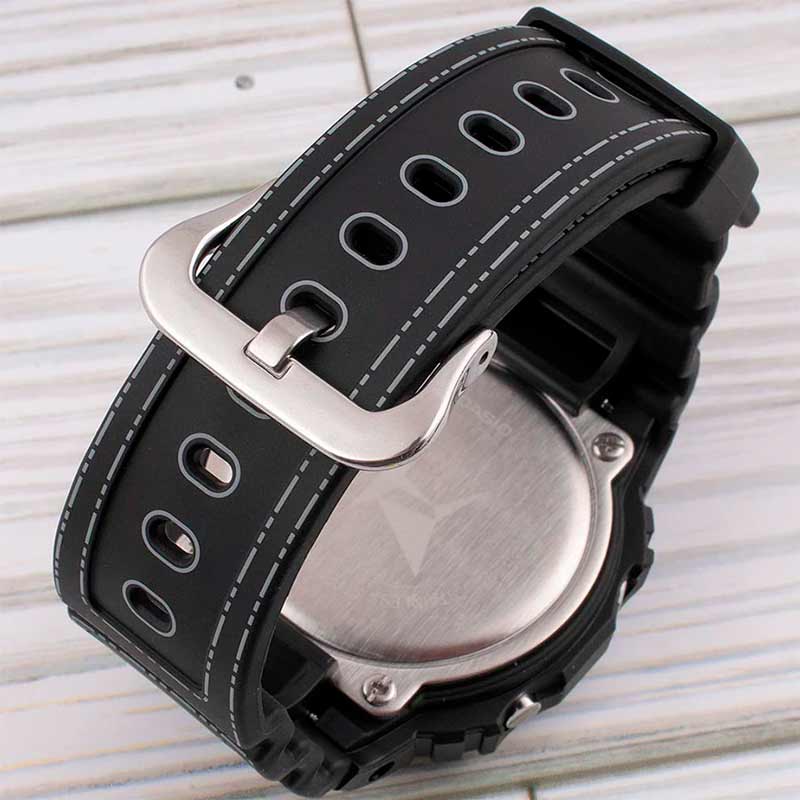Casio DW-5600RGM-1ER Casio DW-5600RGM-1ER