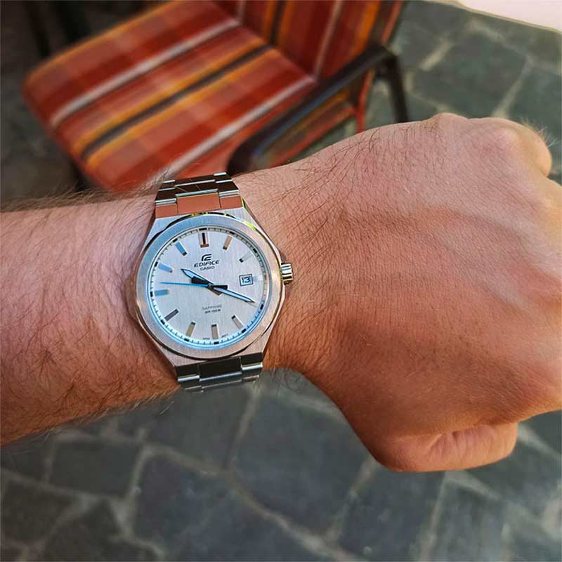 Casio EFB-108D-7AVUEF Casio EFB-108D-7AVUEF