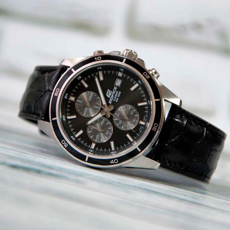 Casio EFR-526L-1AVUEF Casio EFR-526L-1AVUEF