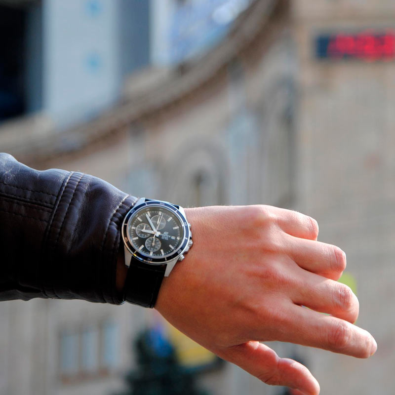 Casio EFR-526L-1AVUEF Casio EFR-526L-1AVUEF