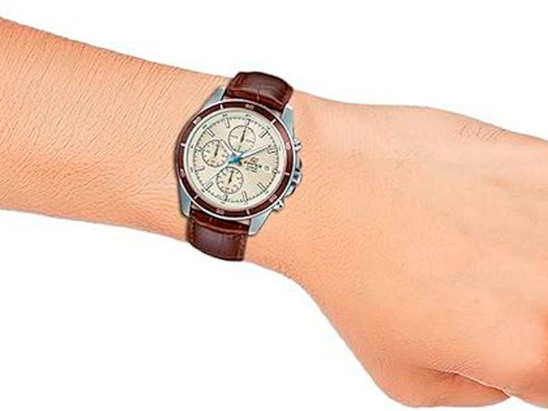 Casio EFR-526L-7B Casio EFR-526L-7B