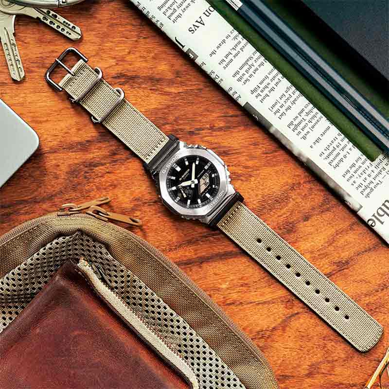 Casio GM-2100C-5AER Casio GM-2100C-5AER