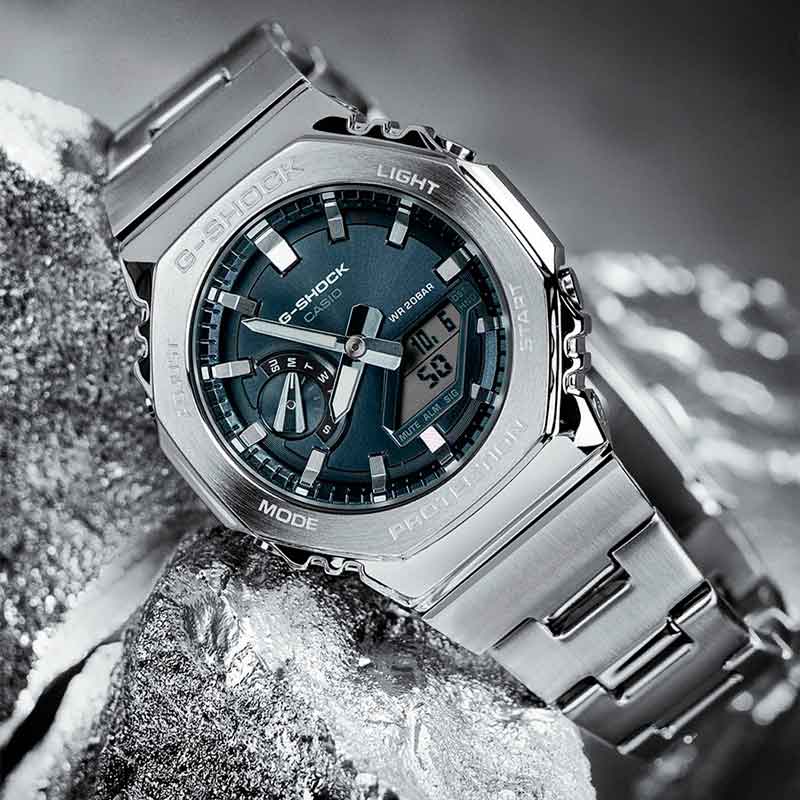 Casio GM-2110D-8AER Casio GM-2110D-8AER
