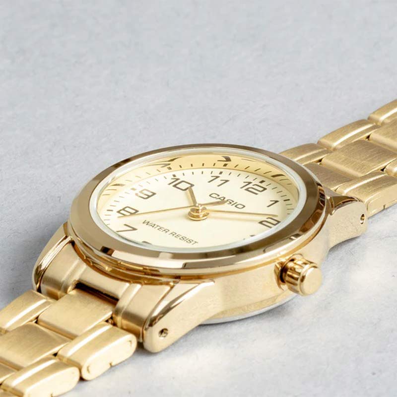 Casio LTP-V001G-9B Casio LTP-V001G-9B