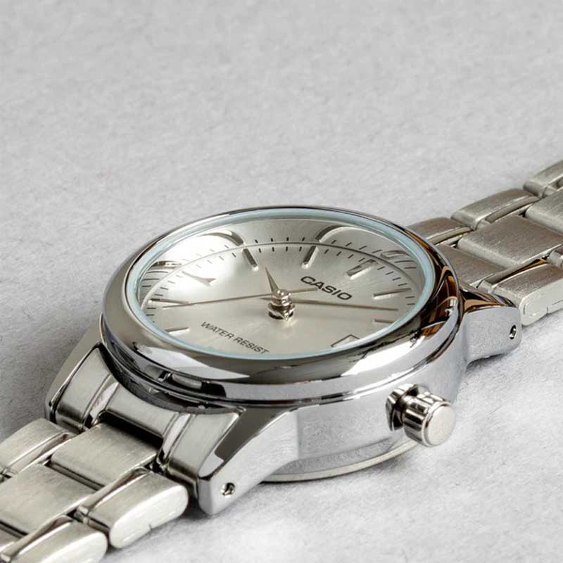 Casio LTP-V002D-7A Casio LTP-V002D-7A