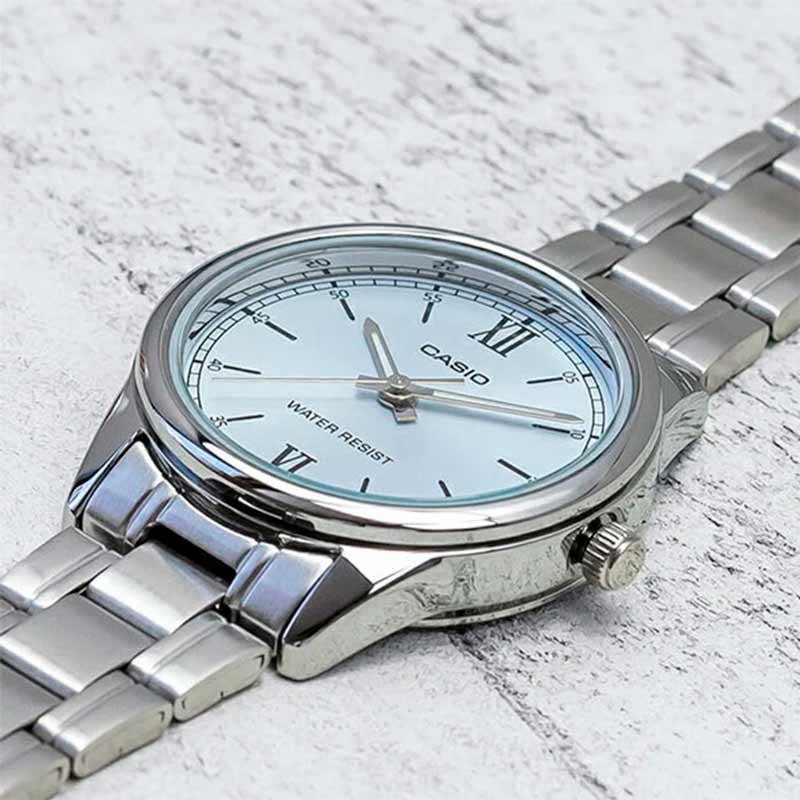 Casio LTP-V005D-2B3 Casio LTP-V005D-2B3