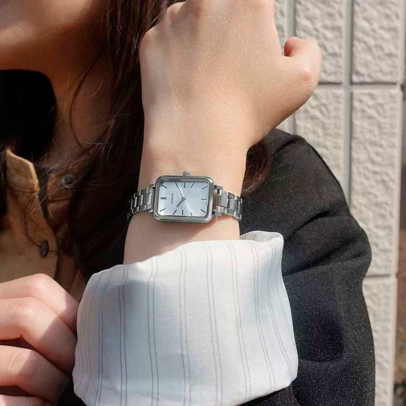 Casio LTP-V009D-7E Casio LTP-V009D-7E