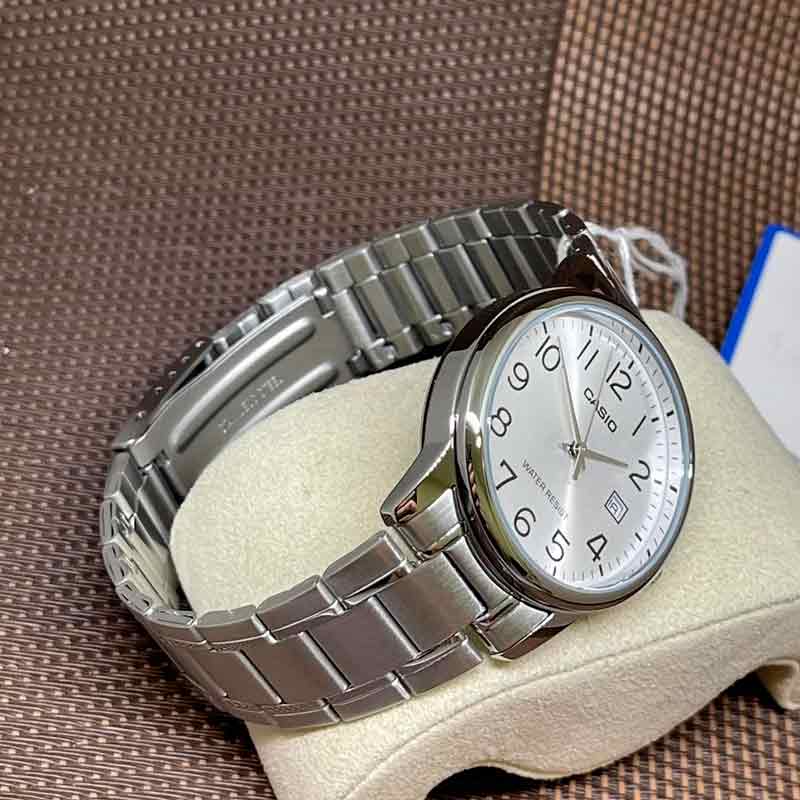 Casio MTP-V002D-7B Casio MTP-V002D-7B