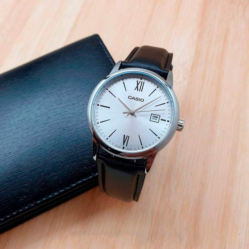 Casio MTP-V002L-7B3 Casio MTP-V002L-7B3