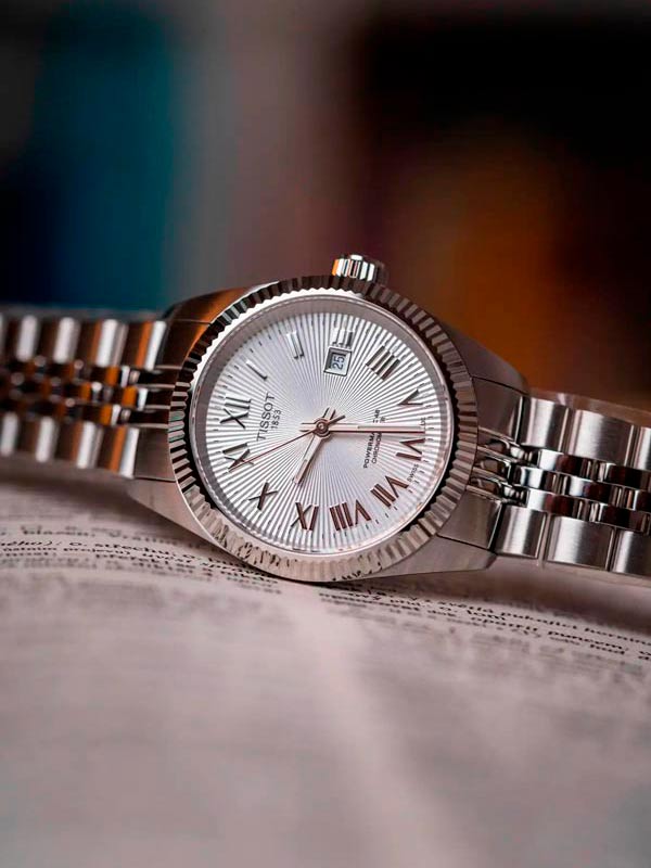 Tissot T156.208.11.033.00
